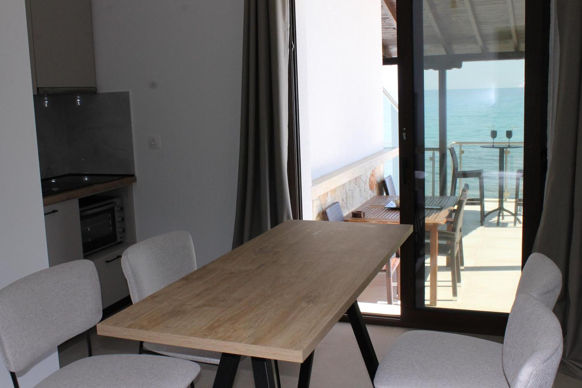 Maria Mola Apartment Mola Kaliva